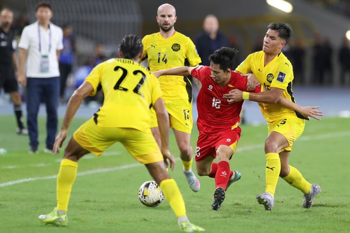 Malaysia hoàn toàn "lột xác" trở thành đội bóng có đẳng cấp vượt trội.